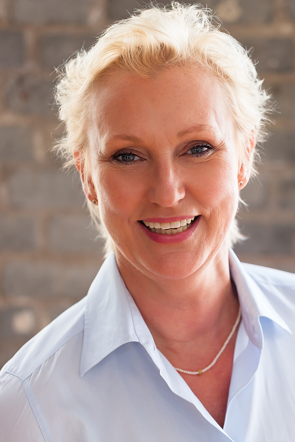 MODEMOBIL Franchise-Partner - Conny Sachse - Hamburg Conny Sachse - MODEMOBIL Franchise-Partner